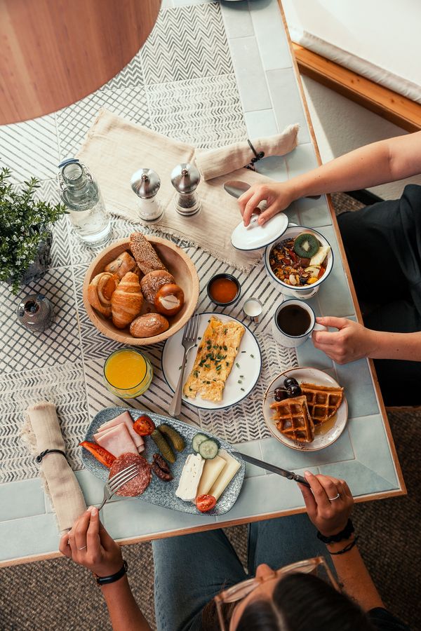 Breakfast on arrival day